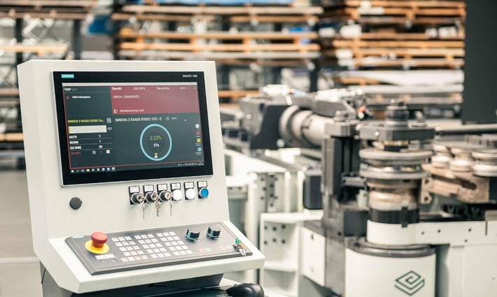 Control interface of a fully electric BLM GROUP tube bender