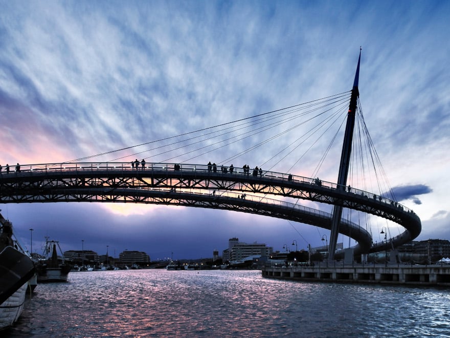 Ponte del Mare (Meeresbrücke) für den Menschen erdachte Architektur